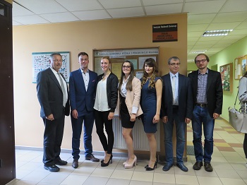 Studenci i członkowie jury