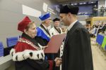 Wręczenie dyplomu doktorskiego - Marcin Gibert 2