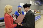 Wręczenie dyplomu doktorskiego - Michał Rybko 2