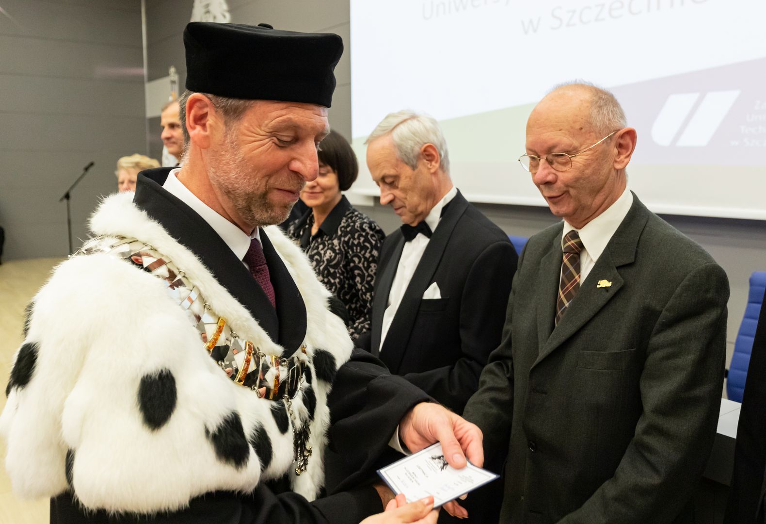 Wręczenie „Medali za szczególne zasługi dla Uczelni”