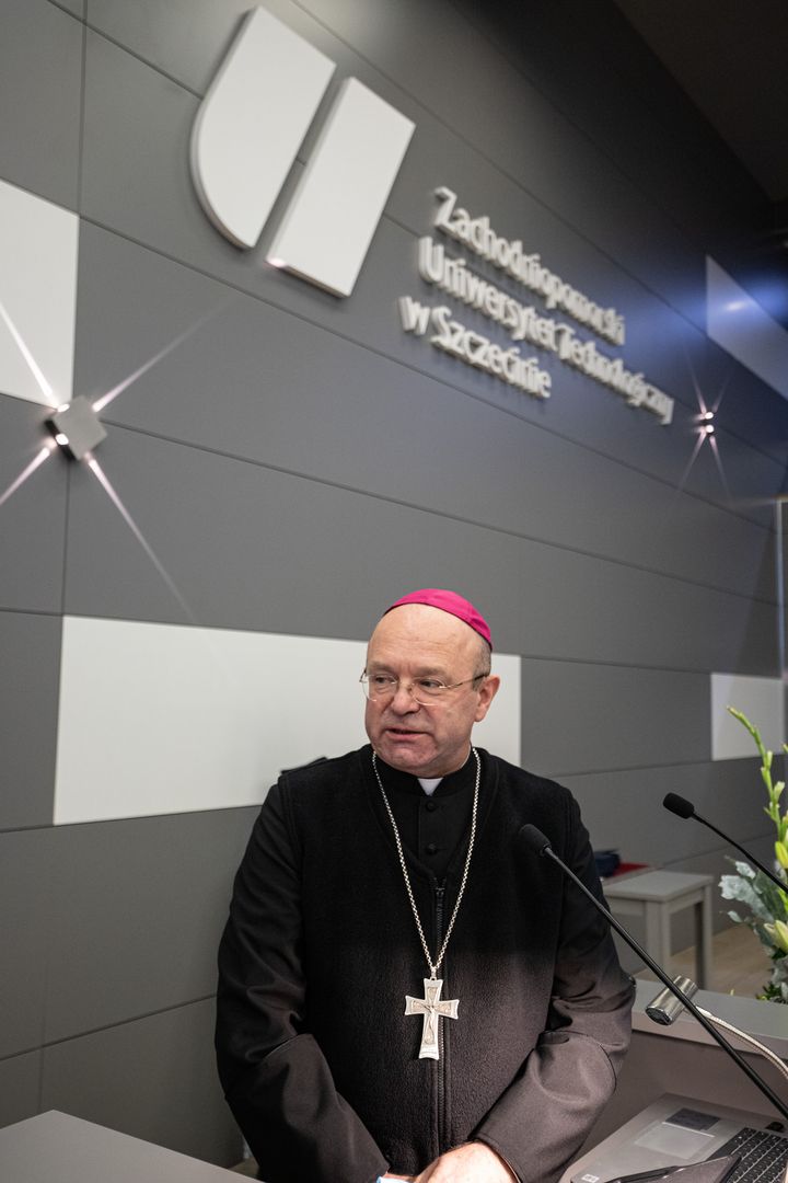 Wystąpienie zaproszonych gości