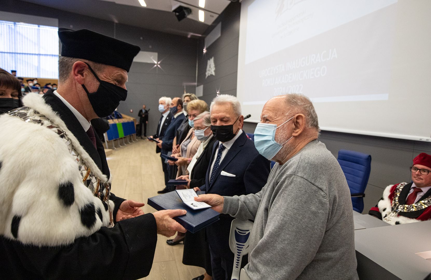 Wręczenie „Medali za szczególne zasługi dla Uczelni”