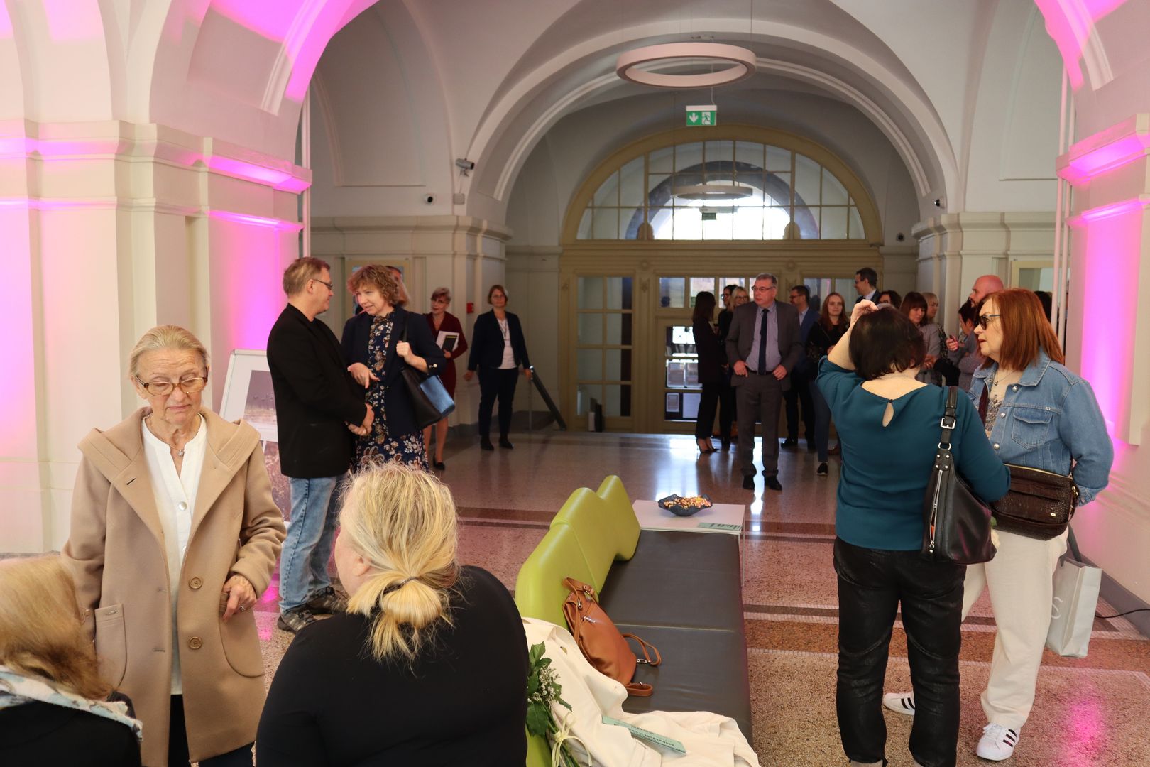 Otwarcie wystawy prof. Joanny Podlasińskiej